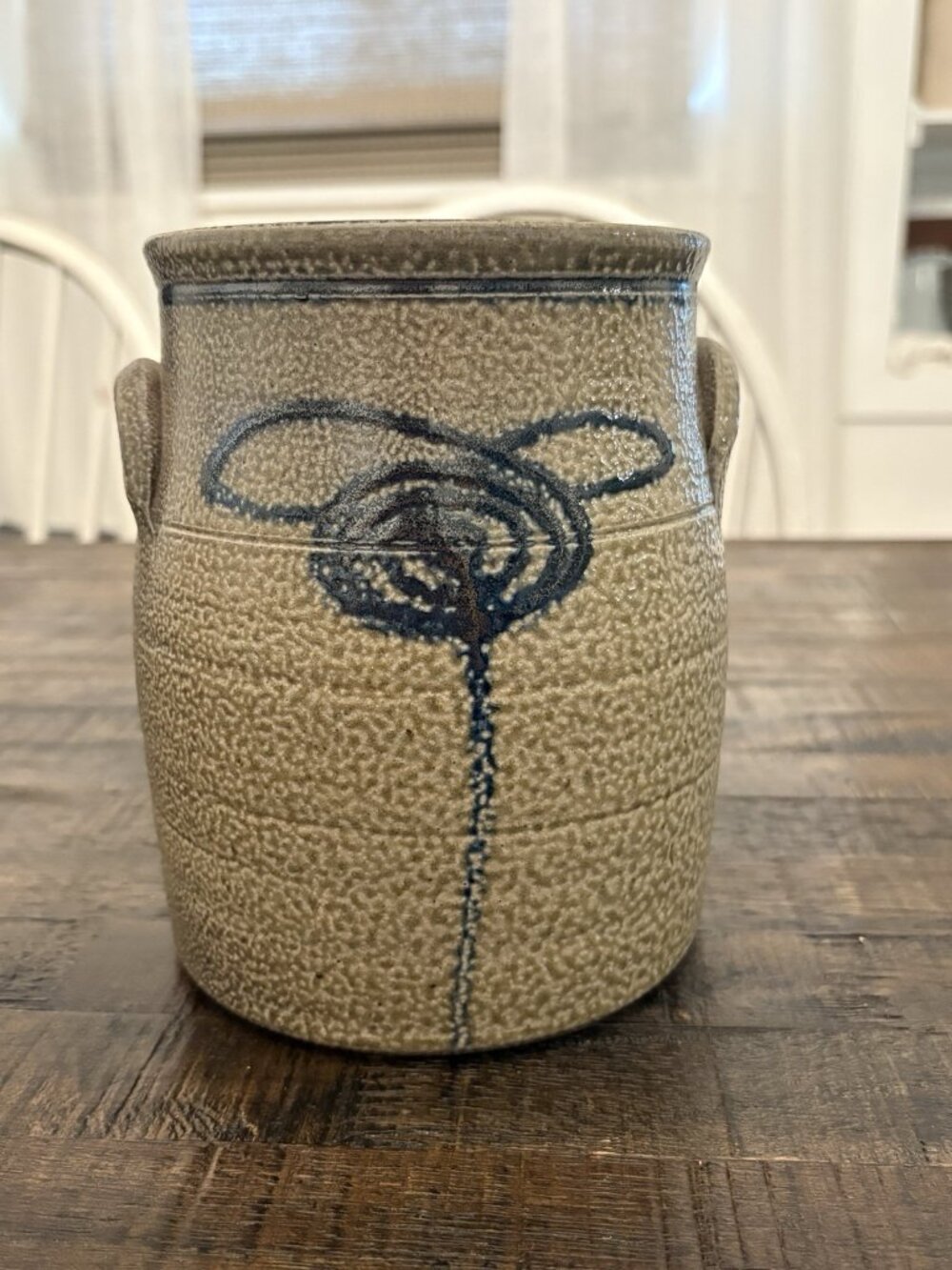 Rowe Pottery Works 1981 Crock Blue Flower No Lid Home Decor